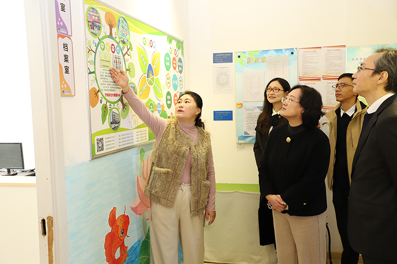 2024 年 12 月 2 日，佳能醫(yī)療大連聯(lián)合大連市青少年發(fā)展基金會開展自閉癥兒童關(guān)愛活動