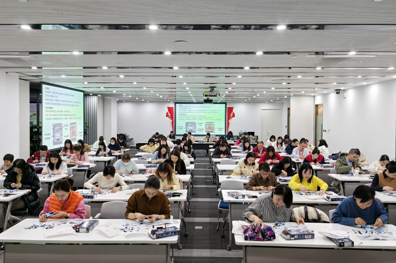 佳能（中國）工會 2024 年舉辦樂高比賽，激發員工的想象力與創造力